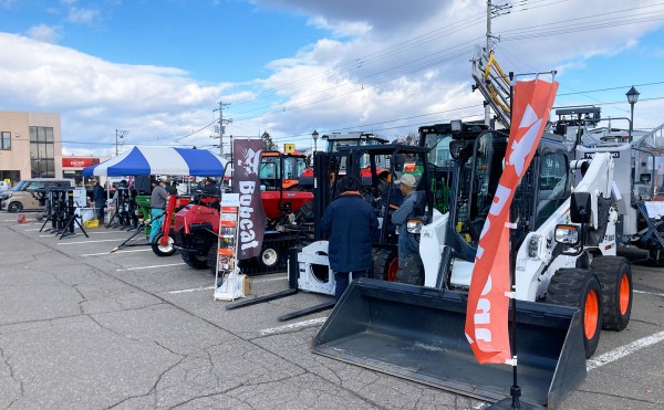 農業機械展示会に出展しました